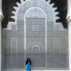 Meet your Posher, Sahar